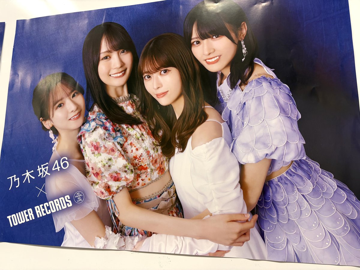 乃木坂46】 乃木坂46 5thアルバム『My respect』本日入荷