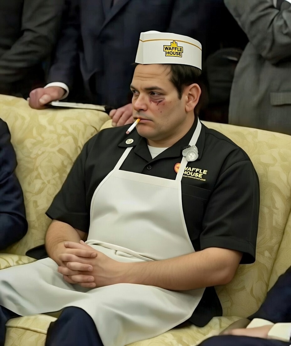 OvernightHaulin's tweet image. Marco Rubio put in a rough 8 hours at the @WaffleHouse tonight.