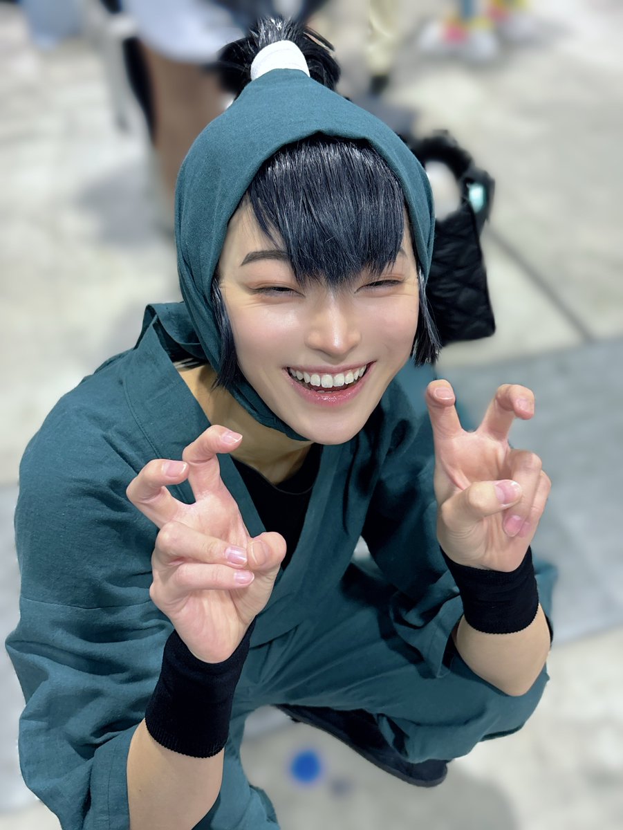 cos.
もんじに撮ってもらったやつ⌯ᐢᗜᐢ⌯ಣ