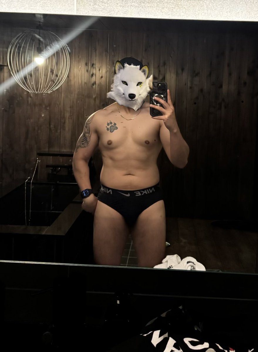 DieselSaurus's tweet image. ストゼロ time 🛁🐺🍋

(just a sticker for now- I will make thirst traps properly later)