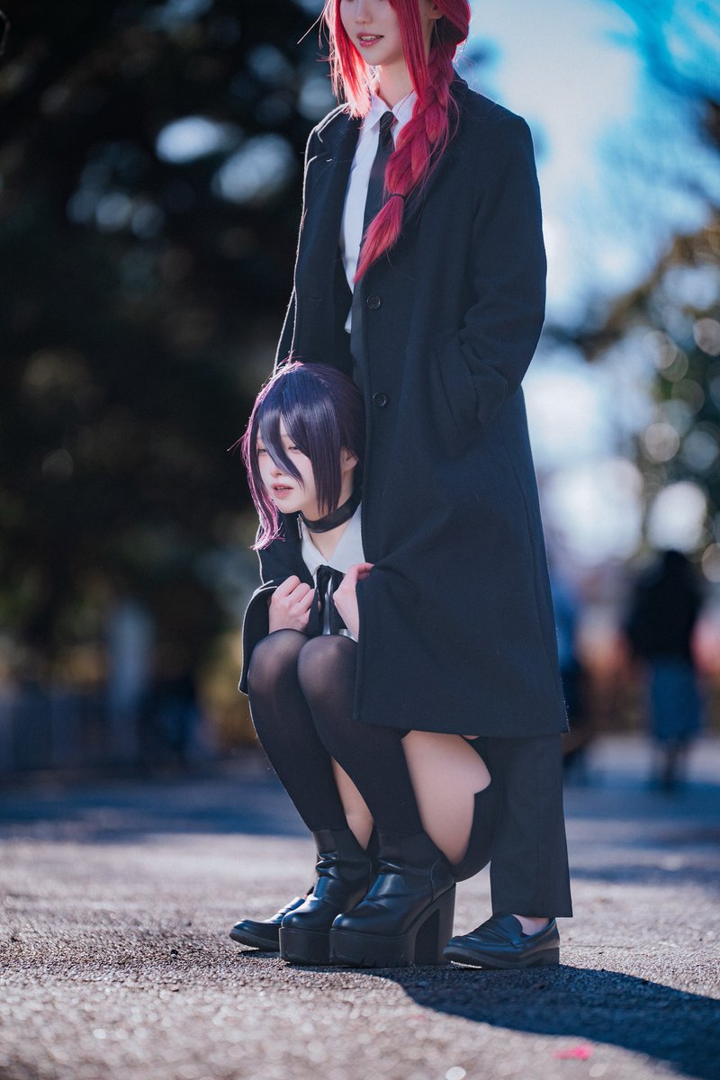 s2_itkm's tweet image. 寒くてマキマさんのコートにくるまってたwwwww