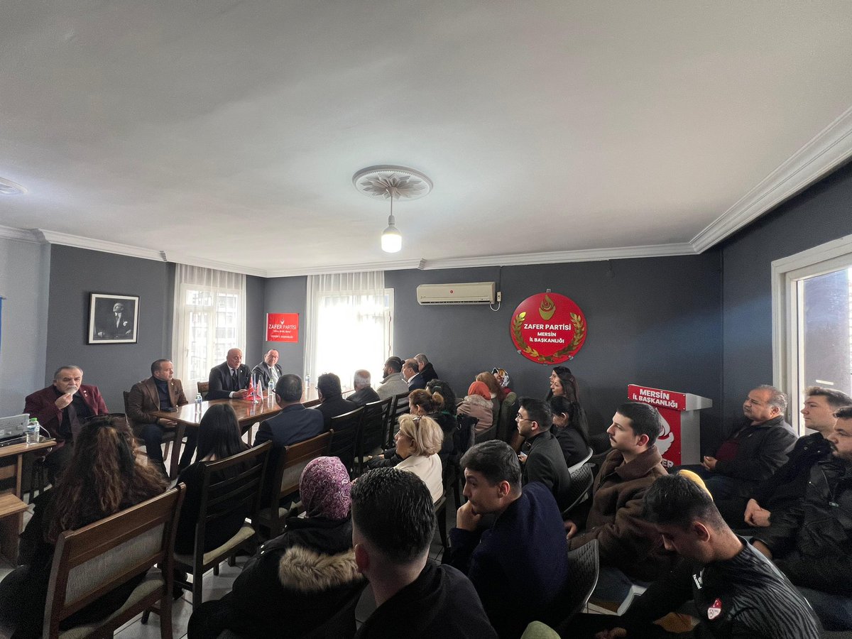 Mali İşlerden Sorumlu Genel Başkan Yardımcımız Sayın Özgür Kibritçioğlu ile birlikte Mersin İl Teşkilatımızı ziyaret ettik.

İl Başkanımız Sayın Barış Kibritçioğlu, ilçe başkanlarımız ve il yöneticilerimizle bir araya gelerek,
Sayın Genel Başkanımızın talimatlarını ilettik ve