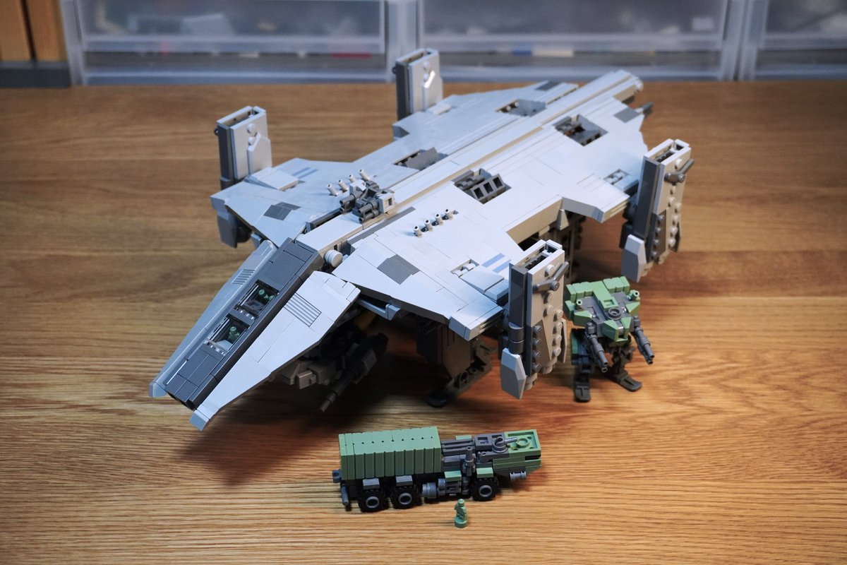 セロリ少佐 tweet media