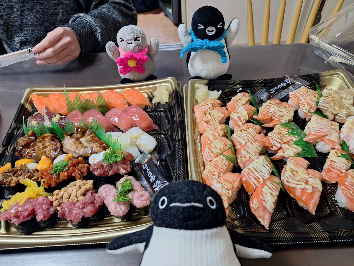 ずっとお寿司食べたい！って思ってたのが今日爆発して頼んじゃった