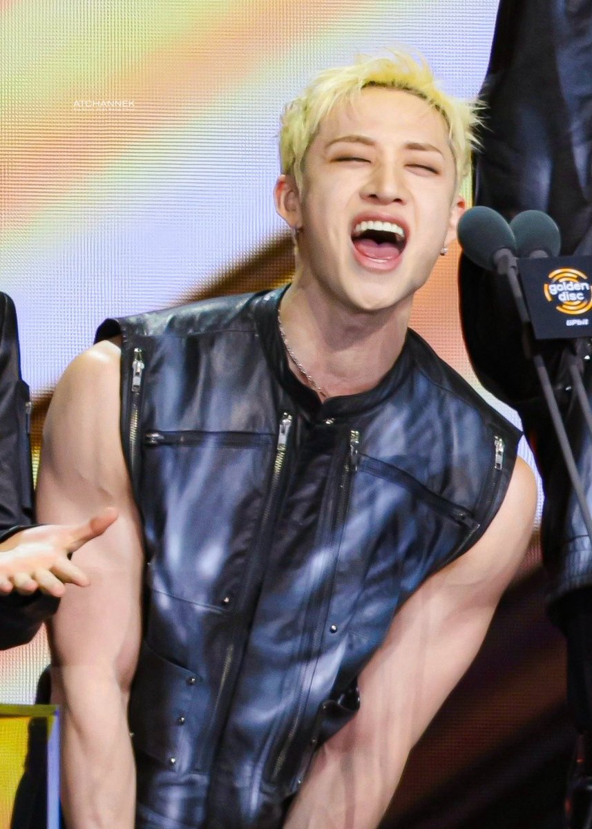 ninoononie_'s tweet image. “STAAAAAAAAAAAAAAAAAYYYYYYYY!”