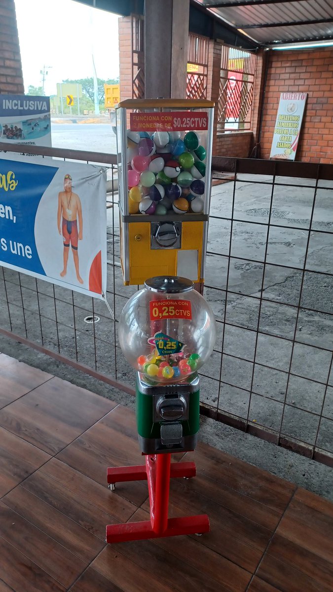 ForSubways's tweet image. Nutcracker in mcqueen ecuador