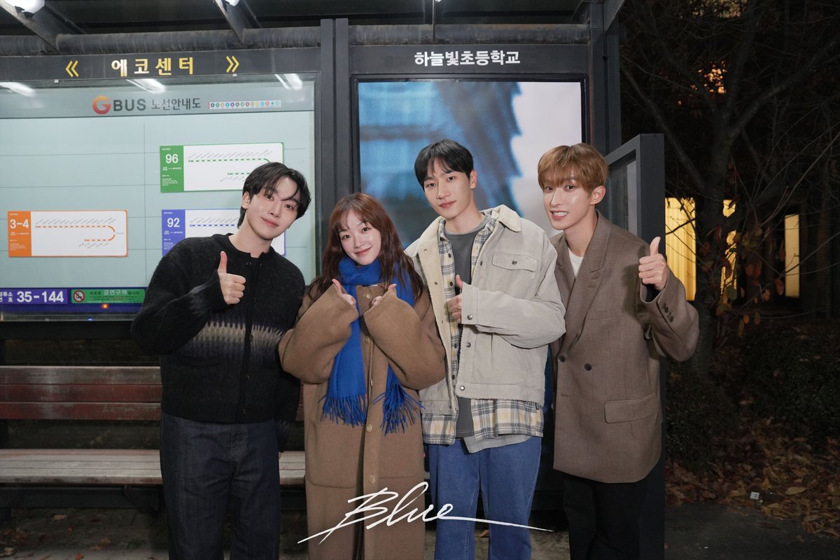 pledis_17's tweet image. 𝐃𝐊 X 𝐒𝐄𝐔𝐍𝐆𝐊𝐖𝐀𝐍
1st Mini Album ‘소야곡’

‘Blue’ Official MV (Cinema Ver.)
Behind the scenes

#DxS #도겸X승관
#소야곡 #Serenade
#Blue