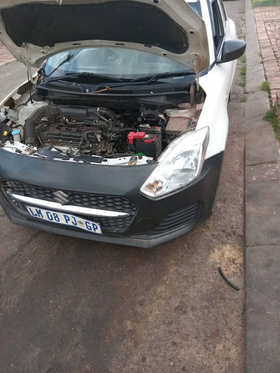 biphakathi's tweet photo. Car highjacked at 2n3 around Kagiso
Victim shot and kidnapped.Pls help to find Suzuki Swift white in colour with a black front bumper 
Reg LM 08PJ GP
Pls help. Swanevile , Kagiso, tshepisong. https://t.co/VjSZw1NcKL