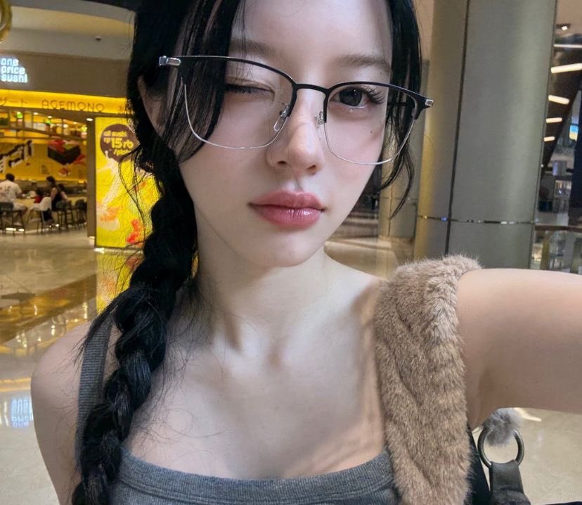 minjuspic's tweet image. girlfriend minju