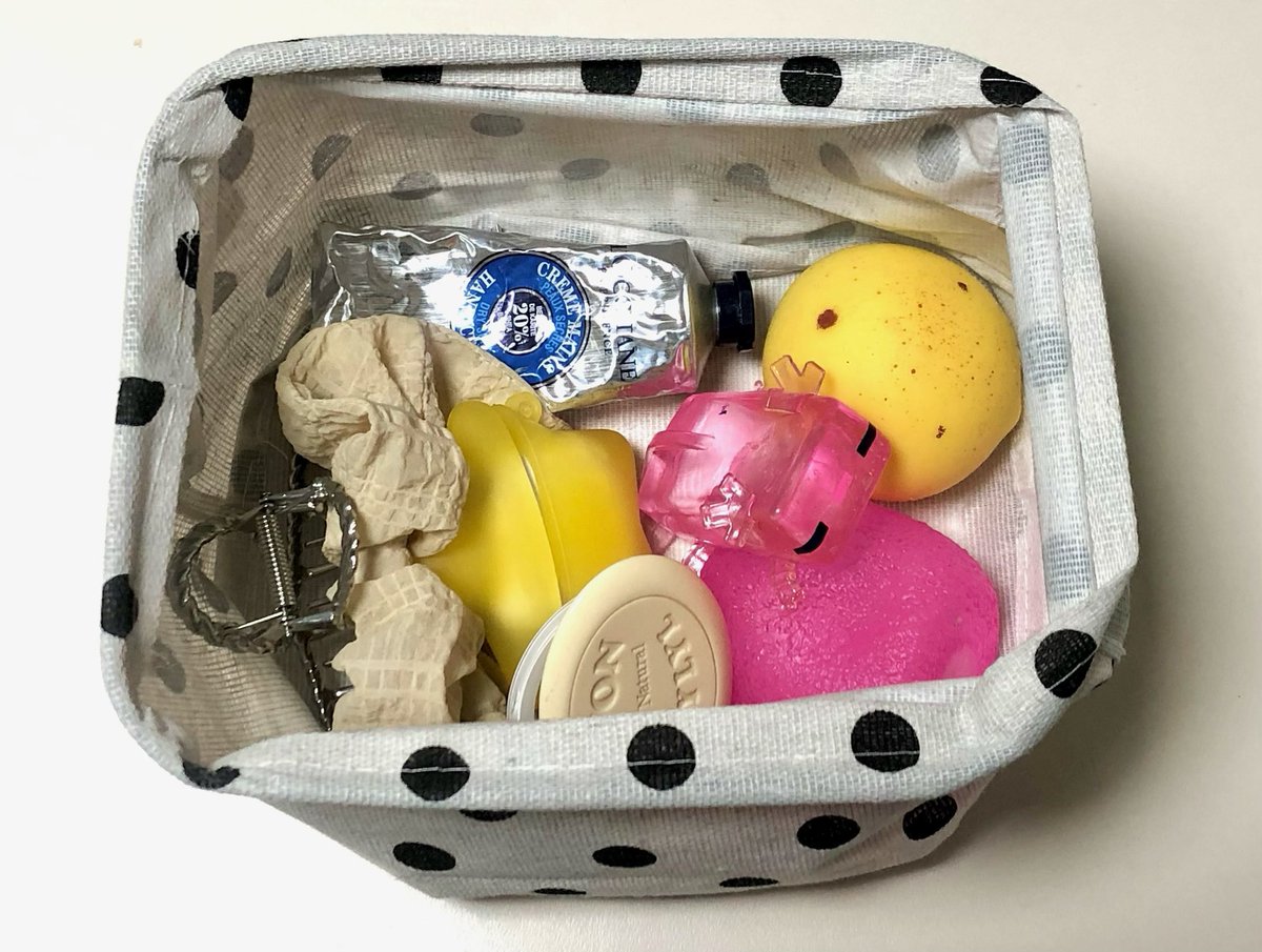 samachive's tweet image. 어른된 거 느껴질 때

- 말랑이 3개 중에 고민하다가 다 살 때