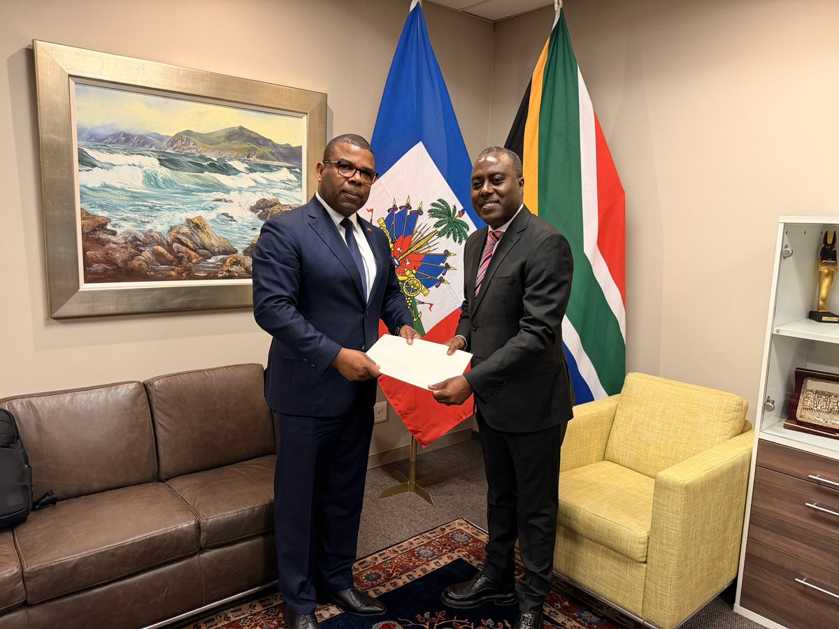 Presented the working copies of my Letters of Credence to South Africa’s Acting Chief of Protocol <a href="/DIRCO_ZA/">DIRCO South Africa</a> today. A new chapter in Haiti–South Africa relations begins. Presence renewed. Partnership ahead. #haitisouthafrica #haiti #panafricanism