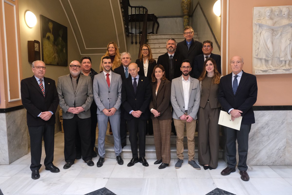 Ateneo de Sevilla tweet media