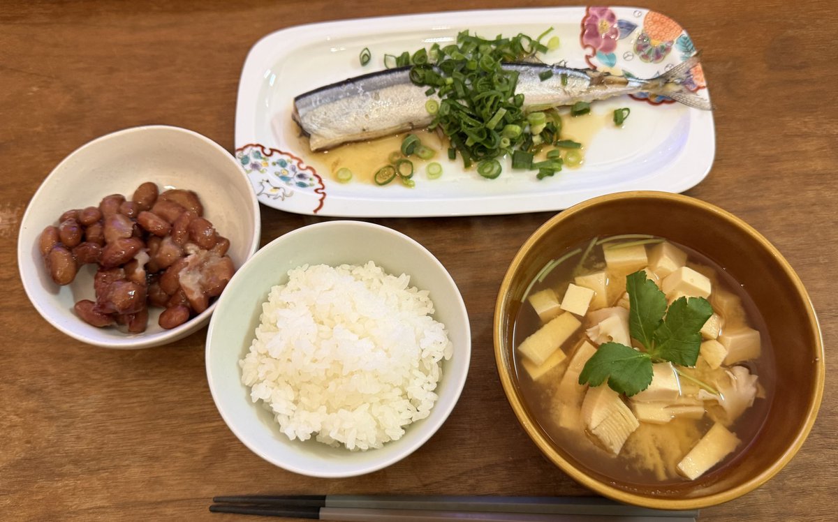 伊藤恵 (@meggmog) / Posts / X