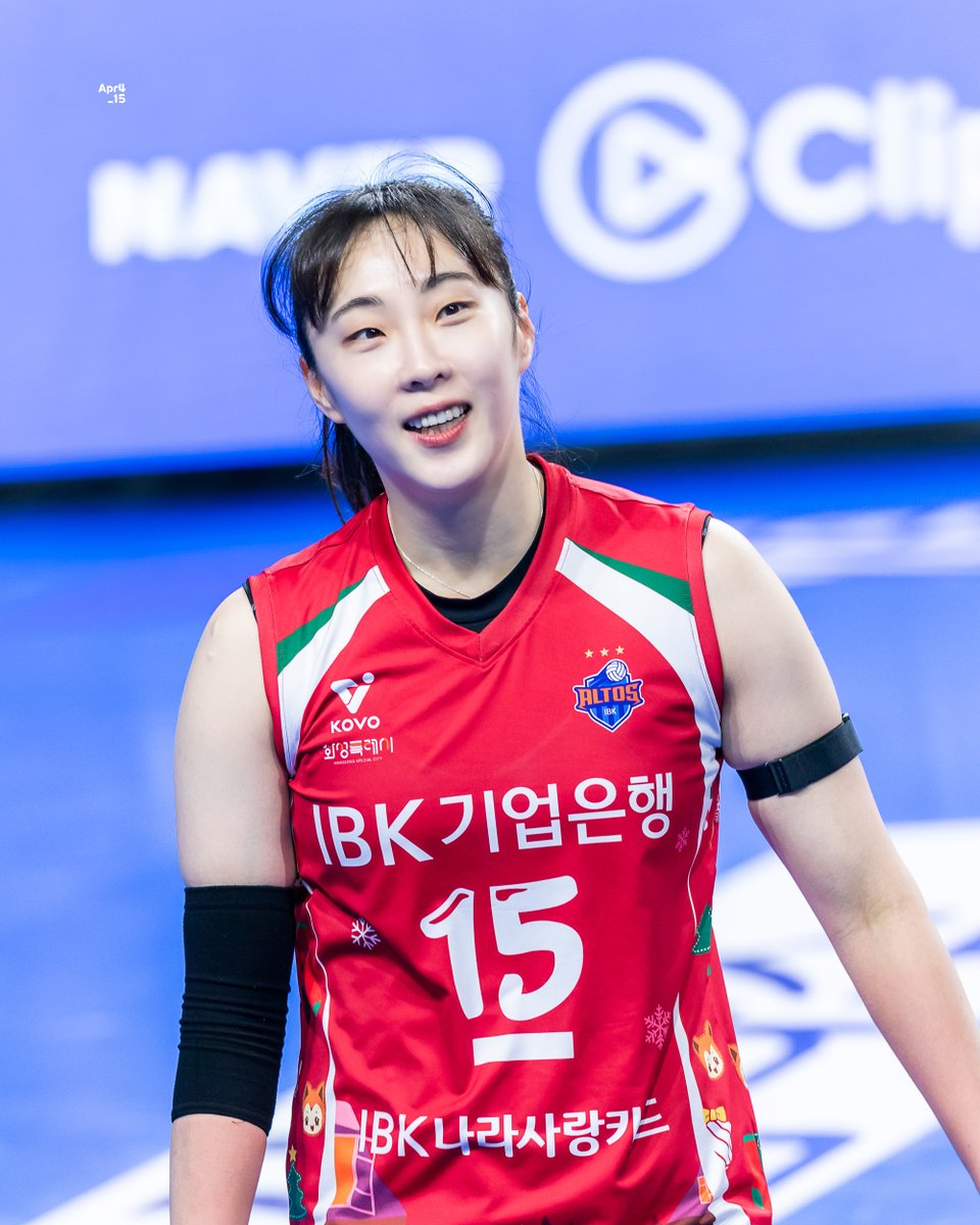 251228 화성실내체육관
(*ﾟﾛﾟ) 공이 날라오면 웅니가 다 가 온 ㄷ ㅏ 
#황민경