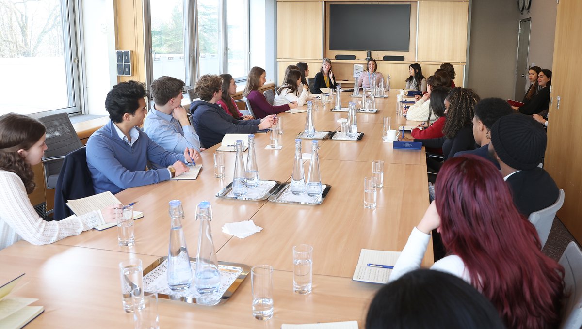 usmissiongeneva's tweet photo. Honored to host @SmithSchool students at Mission Geneva! These future leaders explored how U.S. diplomats advance America’s interests in AI and tech across internation organizations in Geneva. Thanks for your curiosity and great questions—your future is bright! https://t.co/FRpOYV7201