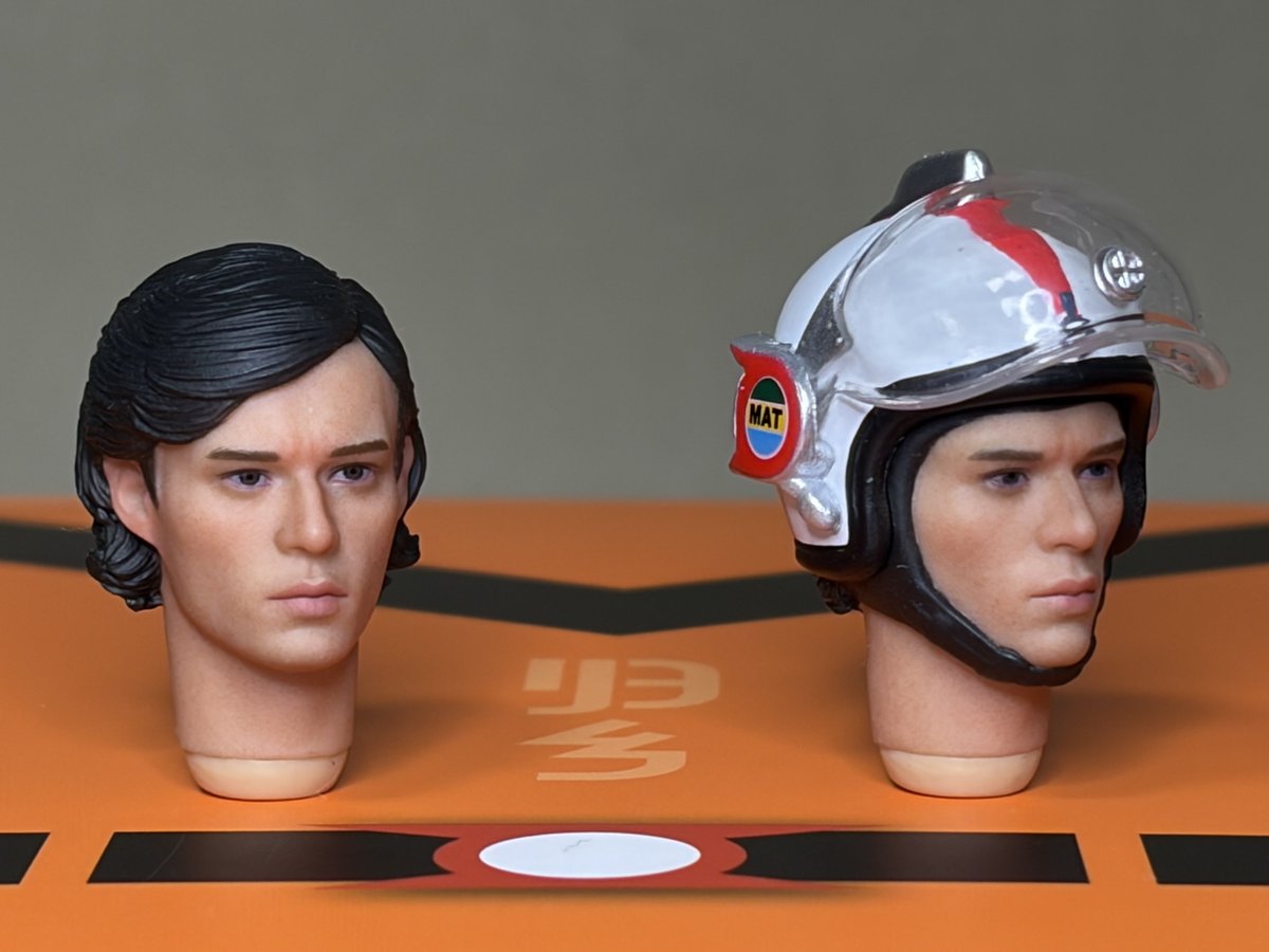 左)これが (右)こうなる #404Toys