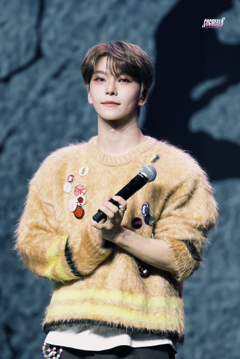 cocokalo0311's tweet image. 𝟐𝟔𝟎𝟏𝟏𝟑 𝐬𝐡𝐨𝐰𝐜𝐚𝐬𝐞

👋

#허씬롱 #XINLONG #鑫隆 #씬롱 
#シンロン  #ホーシンロン  
#ALD1     #ALPHADRIVEONE    
#알파드라이브원