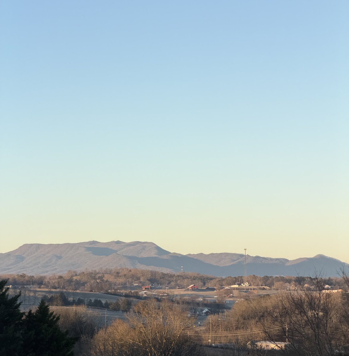 CrystalSeth's tweet image. GM from East TN ☀️