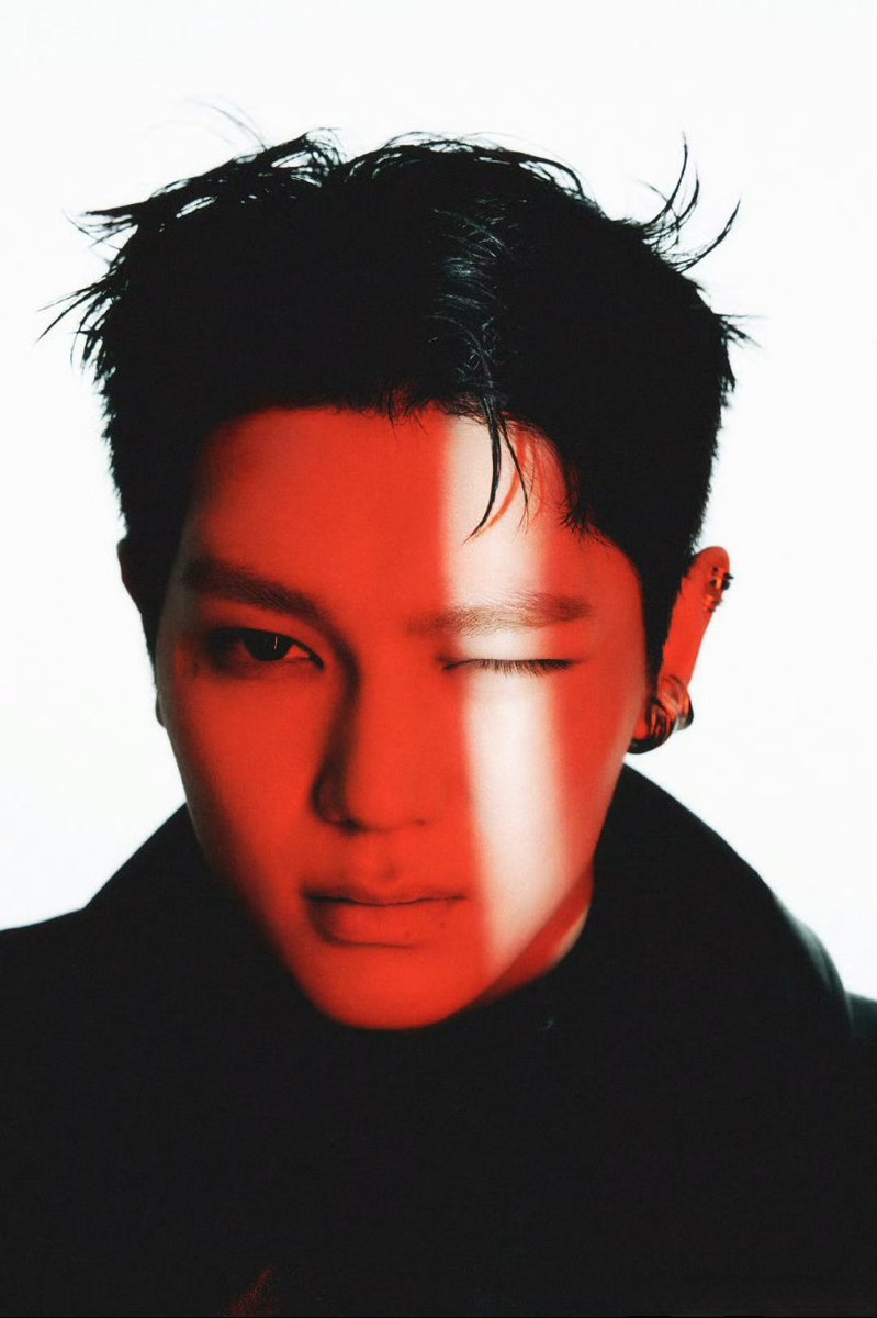 taeyong pics tweet media