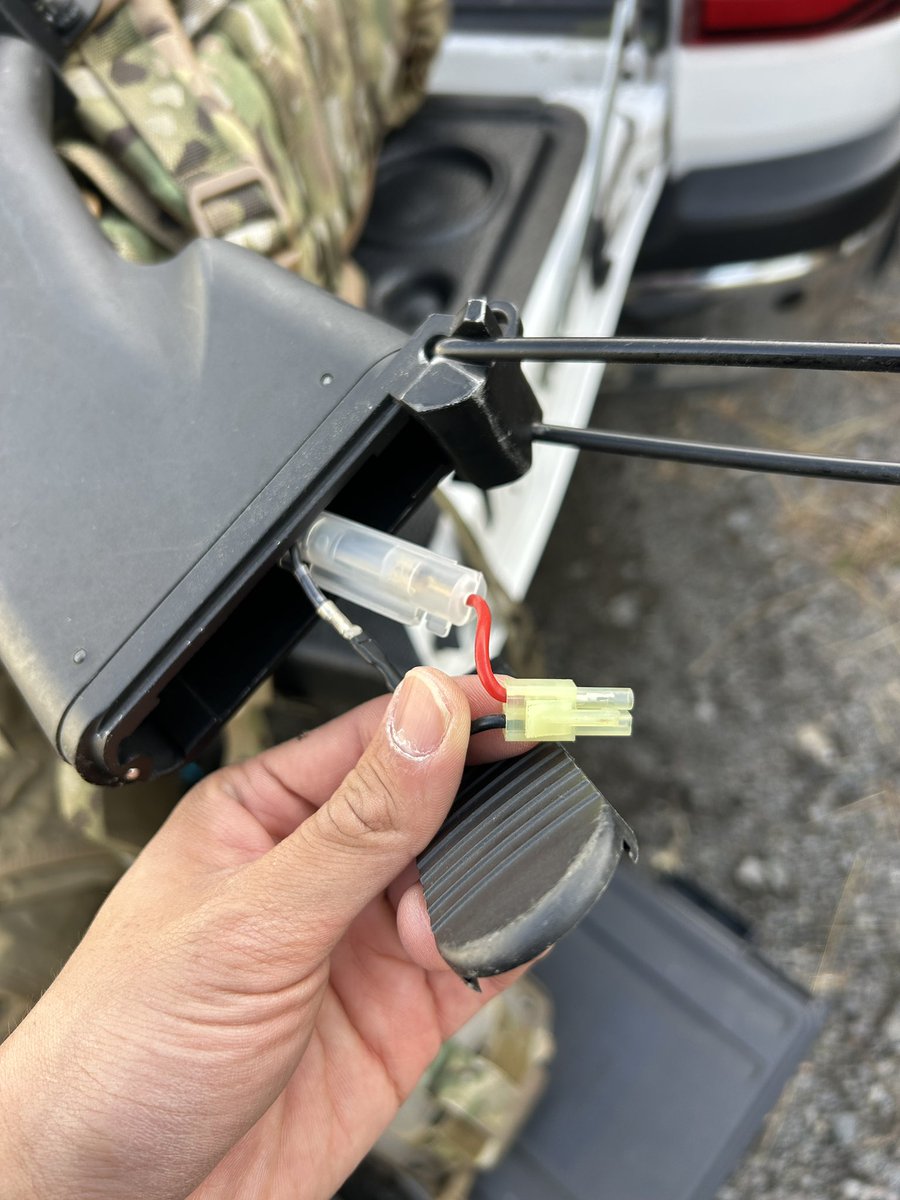 x888013's tweet image. #ミリタリー物販

A&amp;amp;K M249 レールトップカバー
空撃ちでの動作確認済み

30k 送別