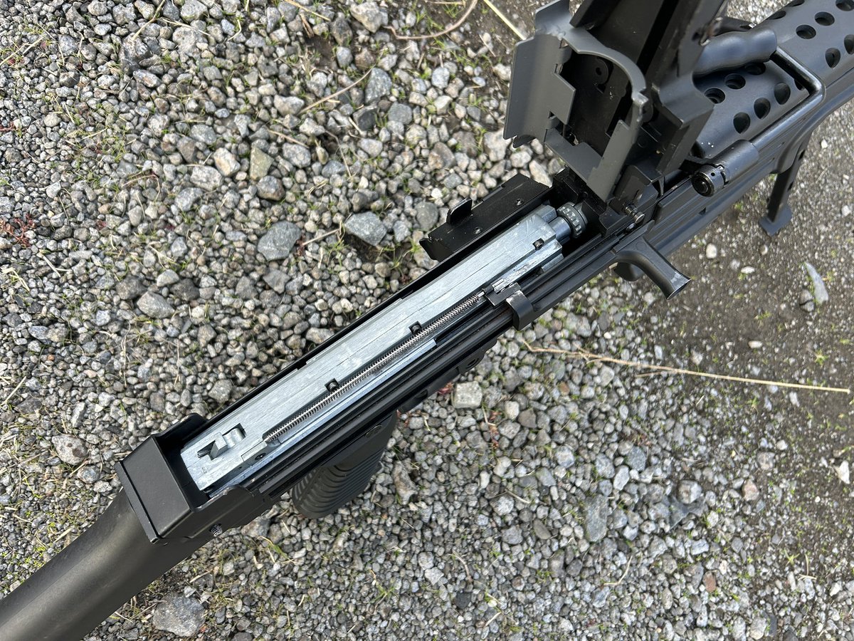 x888013's tweet image. #ミリタリー物販

A&amp;amp;K M249 レールトップカバー
空撃ちでの動作確認済み

30k 送別