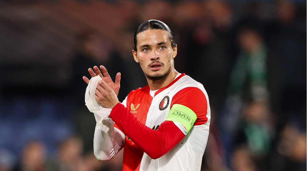 sachatavolieri's tweet image. 🔵⚪️ L’Olympique de Marseille a bien eu des discussions avec Anis Hadj Moussa avant le mercato d’hiver. L’intérêt Olympien  est réel et confirmé. 

🇩🇿 Hadj Moussa a ouvert la porte. 

⏳ Reste à voir si l’OM concrétisera le tout par une offre à Feyenoord rapidement. #mercato