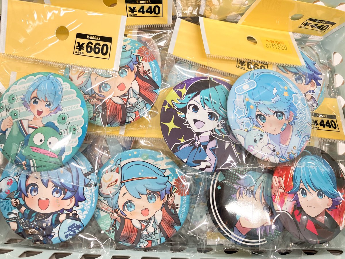 入荷情報】 いれいす 缶バッジ アクキー アクリルスタンド カード