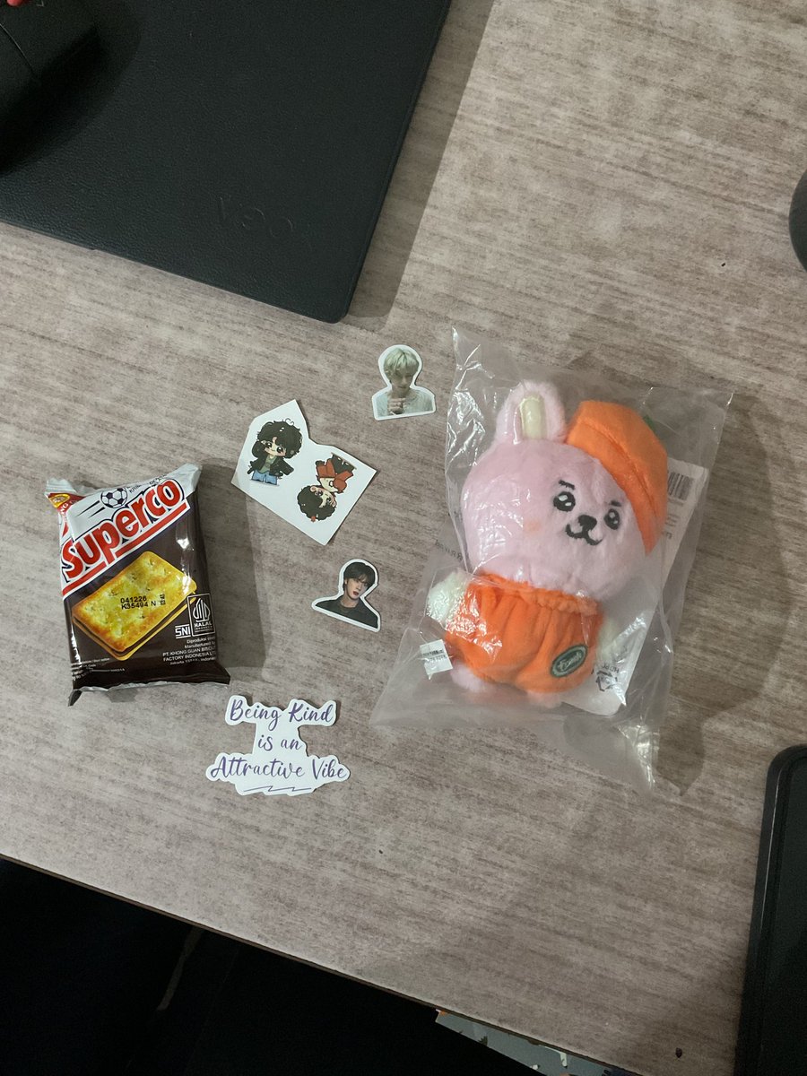 Sorry banget baru sempet foto, been pretty busy lately. But again thank you <a href="/daeguprinceid/">Daeguprince WH KR, CH, & JP</a> , so happy and grateful to get this!