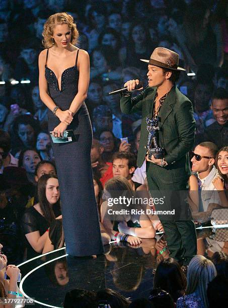 kar Laralá tweet media