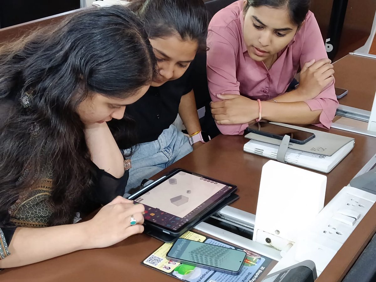 Centre for Predictive Human Model Systems tweet media