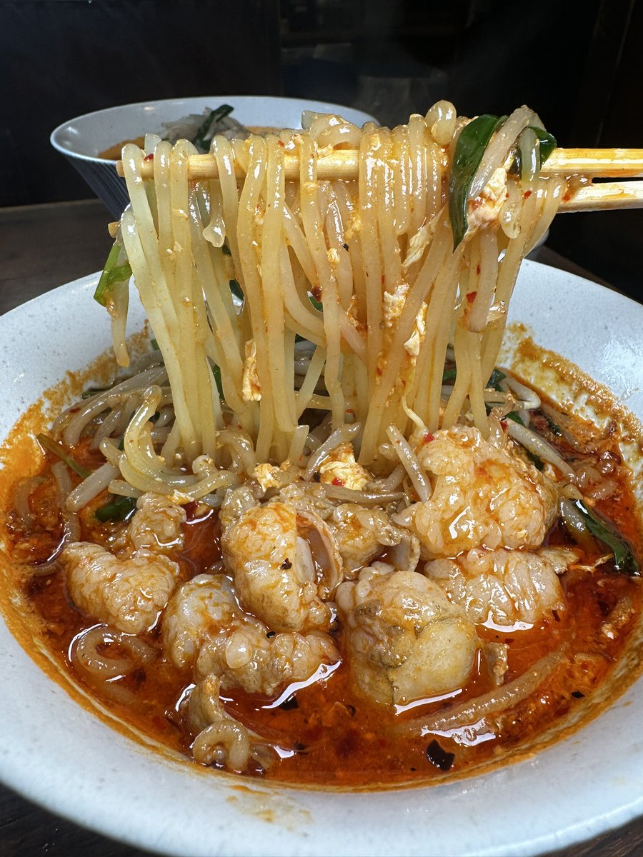 gourmetemperor's tweet photo. 西三河に住んでる人は勝ち確！
だってこのホルモンラーメンが
刈谷駅近くで食べられる🤤 https://t.co/4LKf0r2QGC