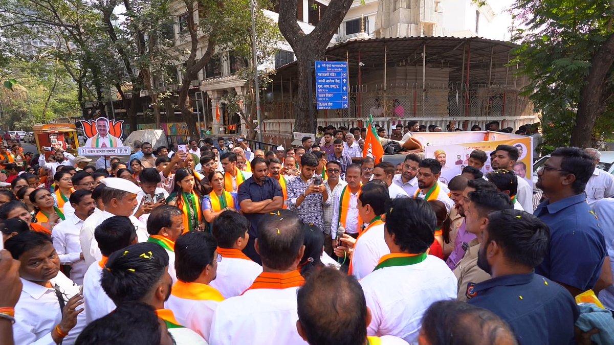 ConnectWithSN's tweet photo. नवी मुंबई निवडणुकीच्या पार्शवभूमीवर आज प्रभाग क्रमांक 12 येथे भारतीय जनता पक्षाचे अधिकृत उमेदवार श्री. रविकांत पाटील, सौ. भारती पाटील, कु. दर्शना दाजी सणस, श्री. ज्ञानदेव रामचंद्र पाटील यांच्या प्रचारार्थ प्रचारयात्रा चे आयोजन माजी आमदार श्री. संदीपजी नाईक यांच्या ...(1/2) https://t.co/aOws23jhM5
