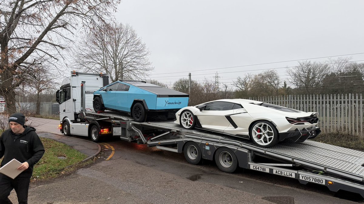 Yianni Charalambous tweet media