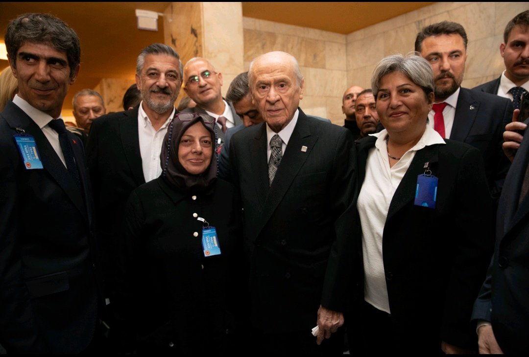 aysgl_bluerose's tweet photo. Annelik, süreklilik ve fedakârlık gerektiren bir emektir.

Şartsız Doğum Borçlanması, anneler için adil ve gerekli bir düzenlemedir.
@RTEdijital
@iletisim
@akbasogluemin
@erkanakcay45
#AnnelerÇocuklarıİçinNöbetteydi https://t.co/QSwyRcEyap