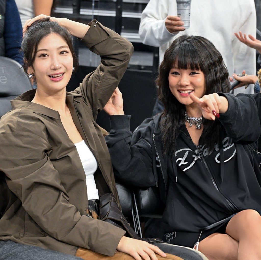 EjaeUpdates's tweet image. #EJAE and Rei attended a basketball game between LA Clippers and Charlotte Hornets at Intuit Dome in Los Angeles yesterday.