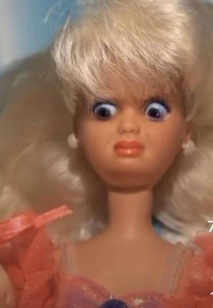 My favorite thing to do recently is to see what people posted for lunch on their stories and saying what the fuck are you eating