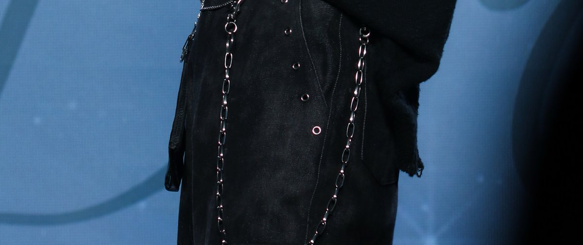 ᴇᴄʟᴀɪʀ tweet media