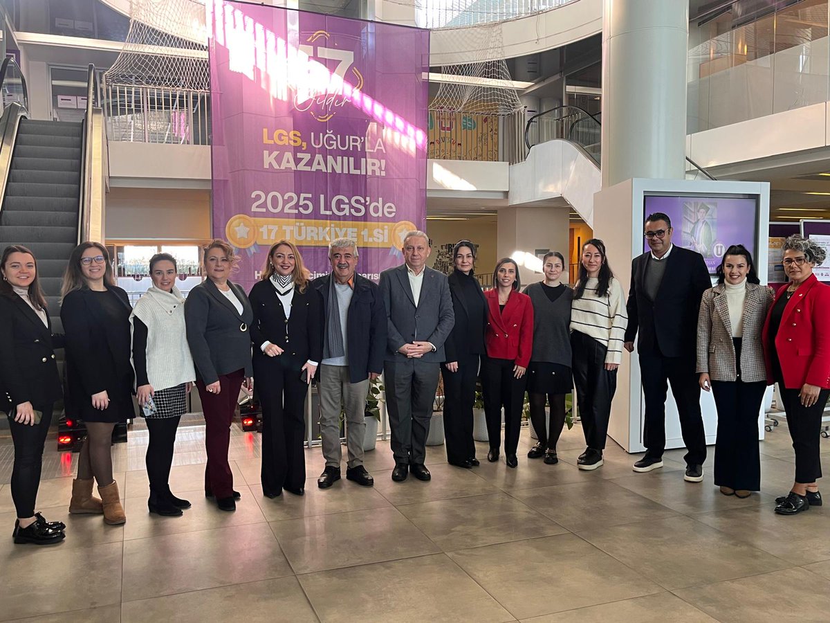 Bugün kurumumuzu, Uğur Okulları Genel Müdürü Sayın Mustafa Çakır ve PDR Müdürü Sayın Aslı Orman ziyaret etti.Eğitim süreçlerimize yönelik değerlendirmeleri, kıymetli paylaşımları ve destekleri için kendilerine teşekkür ederiz.