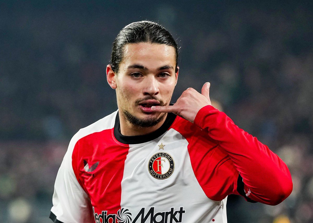 LaMinuteOM_'s tweet image. 🚨| 🔵⚪️| 🇩🇿 

▫️Comme indiqué par @sachatavolieri et que nous confirmons, l’OM est bien intéressé par le profil de Hadj Moussa. 

▫️L’international algérien voit d’un très bon œil une arrivée à Marseille !

#TeamOM #MercatOM