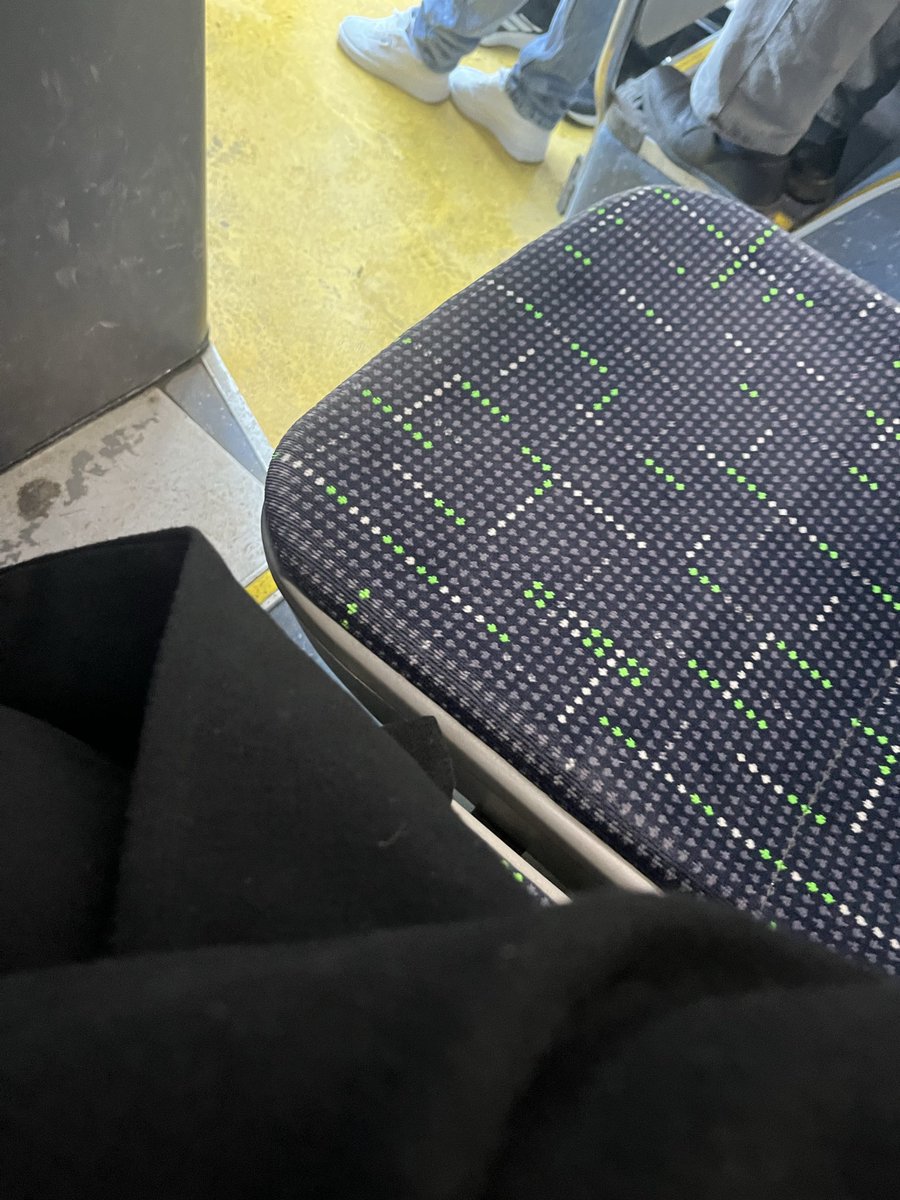 Vebalı mıyım ben, oturan kalkıyo