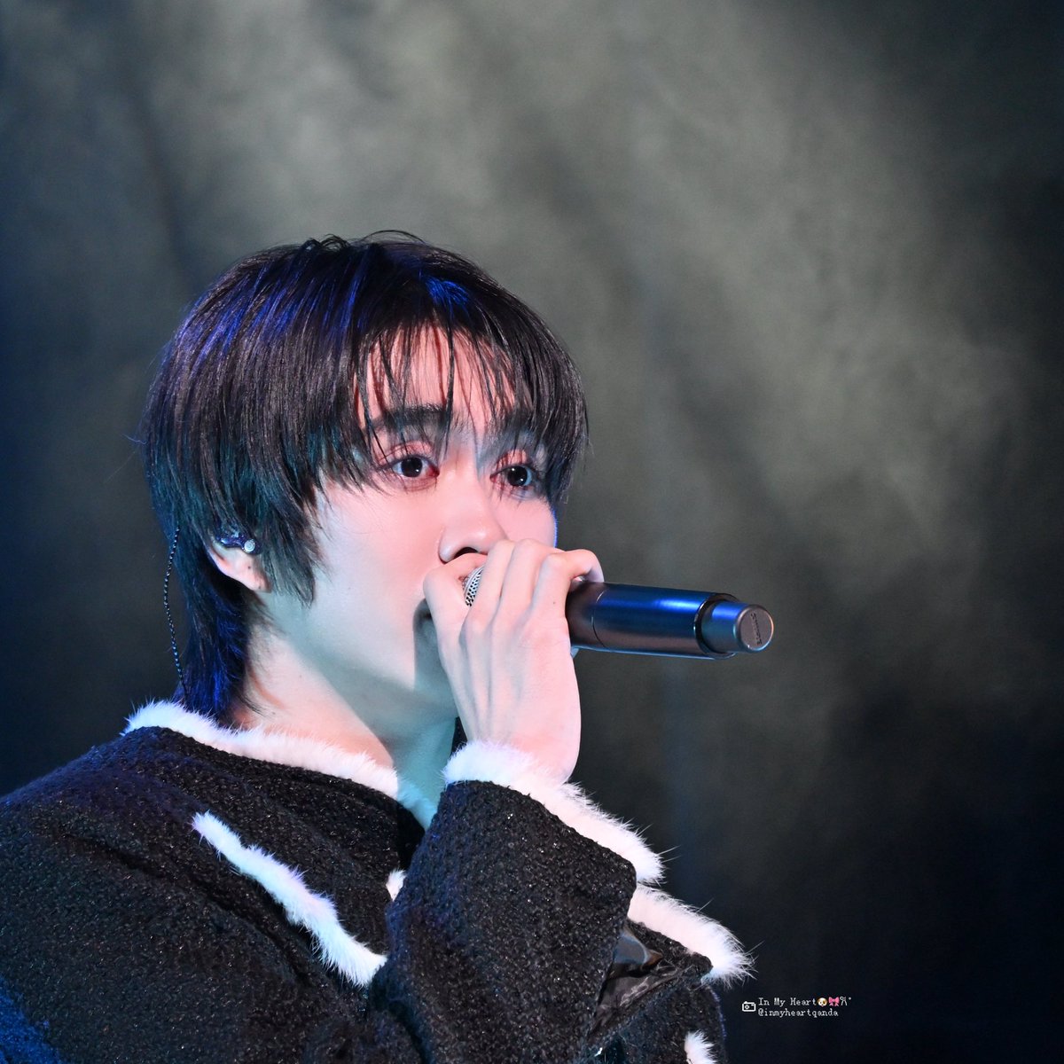 260111

kèng mâak🎤👏🏻👏🏻🙂‍↕️

AOUBOOM FD28 TOKYO
#GMMTVFANDAY28
#AouBoom #อู๋บูม 
#besevboom <a href="/besevboom/">บูมที่ไม่ดื้อ</a>