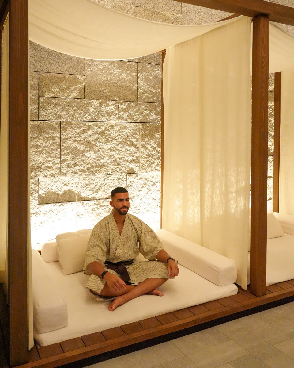 FSKyoto's tweet image. Start your day in our 24-hour Gym or pool, then unwind after exploring the city in the traditional Ofuro bath. 朝は24時間利用可能なジムやプールで穏やかに始まり、街歩きの後はお風呂とサウナで心身を解きほぐす。静かな癒しの時間をお楽しみください。