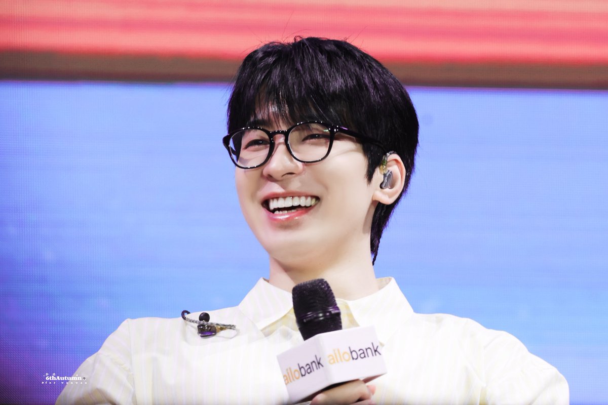 wonmyo_'s tweet image. 원우시