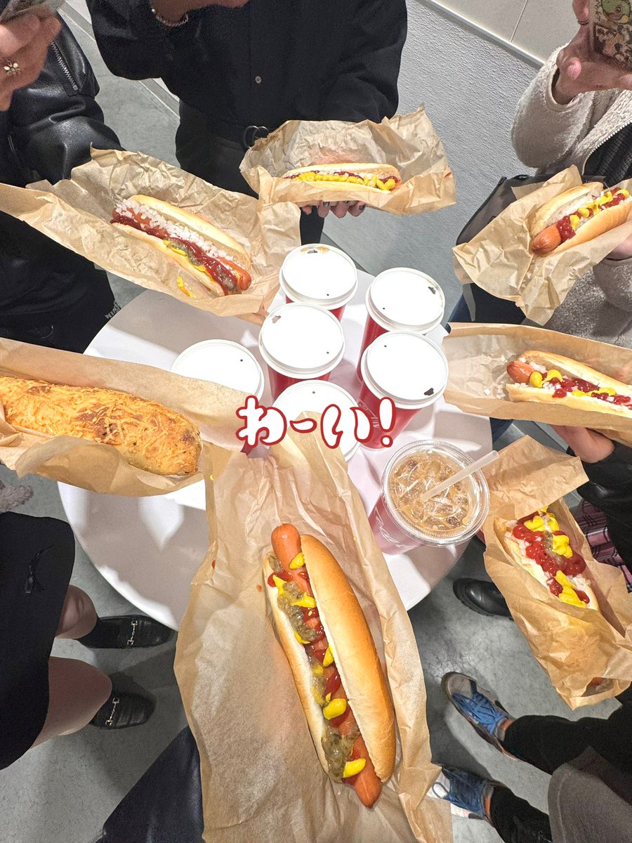 kanunkdk's tweet image. 人生初コストコ連れてってもらった神ദ്ദിᵔ.˛.ᵔ₎✨️