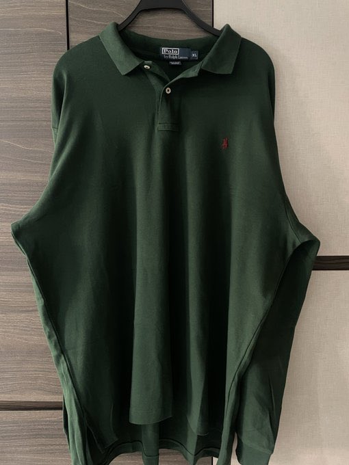 Polo Ralph Lauren เเท้359-
 ผ้าดีสภาพ 9.5/10

อก 48-50  ยาว 29 ใหญ่ไปเลยปล่อยราคาถูก หาก ไม่แท้ยินดีคืนเงินเต็มจำนวนค่ะ

 #ส่งต่อเสื้อผ้า #ส่งต่อเสื้อผ้ามือสอง #ส่งต่อเสื้อผ้ามือ2 #โล๊ะตู้เสื้อผ้า #โล๊ะตู้ #ส่งต่อกระเป๋า #ส่งต่อstylist #ส่งต่อcintage #ส่งต่อpoloralphlauren