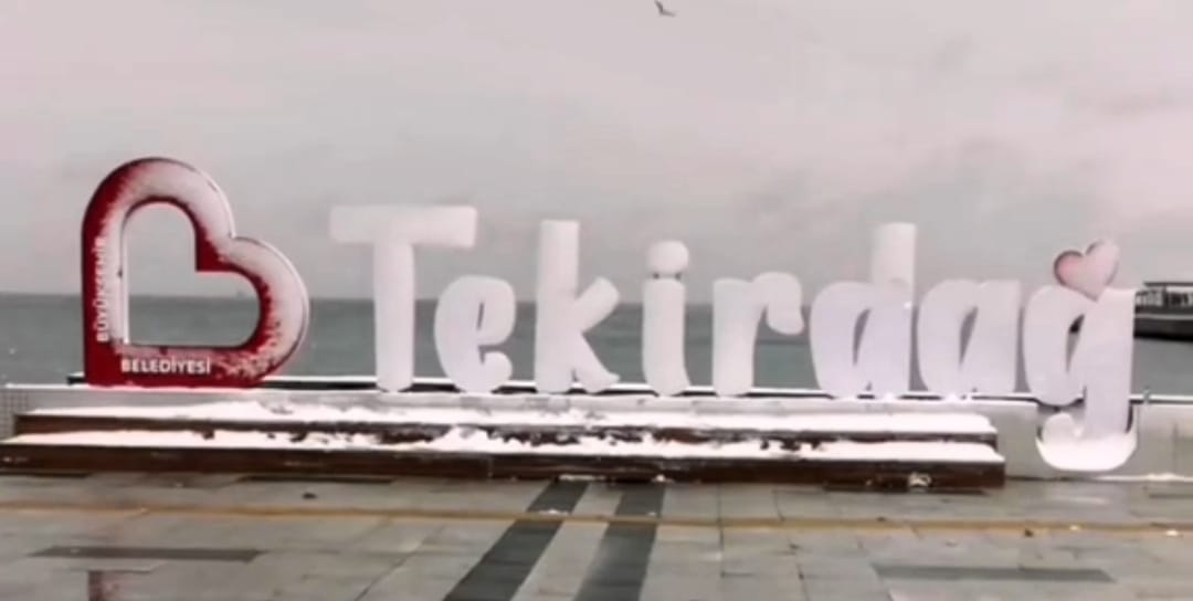 Beyler Tekirdağ merkez arayın görüşelim müsaitim akşam 18'e kadar uygunum onun harici telefonlara cevap vermiyorum bilginiz olsun canlar 💋😜📞 0501 365. 59 66 💋☎️🤪📲♥️🔥👏