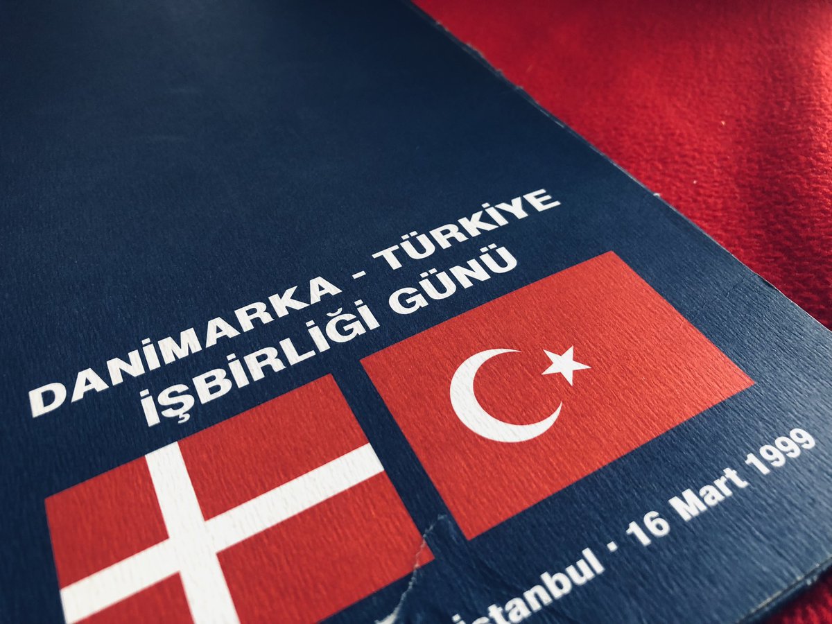 1999’da yapmak istediklerimizi güçlü şekilde uygulamaya geçirmek için ileri görüşlü ve kararlı siyasetçilerimiz olsaydı,
bugün ana aktör olarak bölgede bulunuyor olacaktık.
Tavırsal milliyetçilikten yapısal milliyetçilik anlayışına geçmemiz gerektiğini bu sebeple savunuyorum.