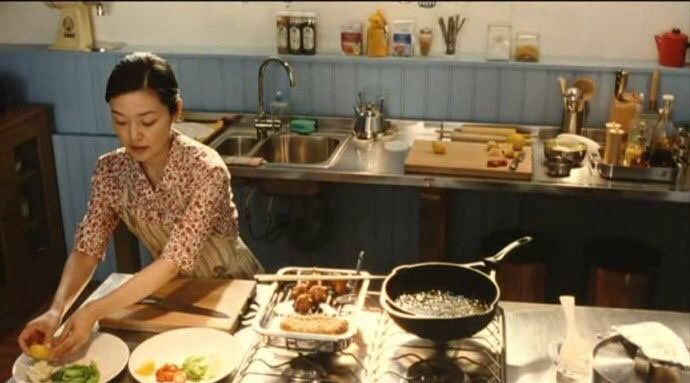 sereneObscurity's tweet image. big fan of the food as a central character cinematic universe