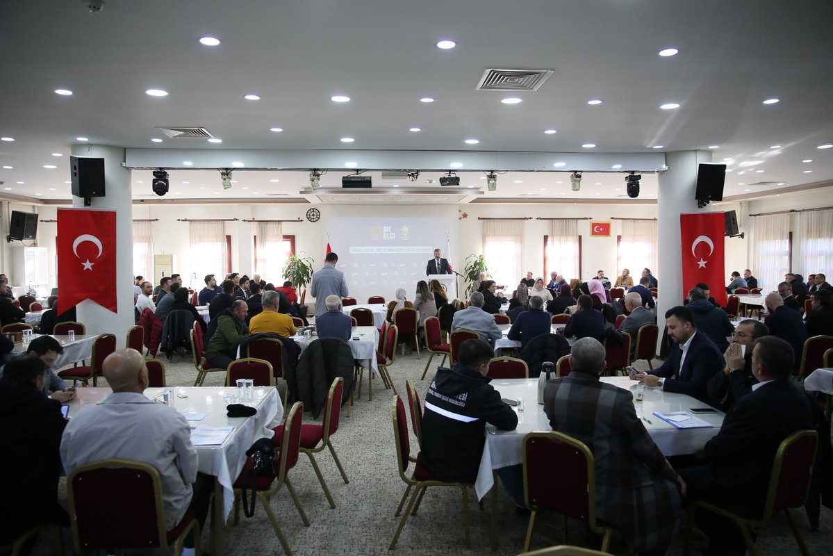 Belediye Başkanımız <a href="/MuratErcan0606/">Murat Ercan</a> , İl Yönetim Kurulu Üyelerimiz <a href="/sibelcngiz/">Sibel Cengiz</a>  ve <a href="/kubrahrz/">Kübra Horuz</a> 'un katılımlarıyla genişletilmiş yönetim kurulu toplantımızı ve çalıştayımızı gerçekleştirdik.

Çalıştayımızda yüzde 90'a yaklaştığımız cadde ve sokak temsilcileri ile çalışmalarımızı