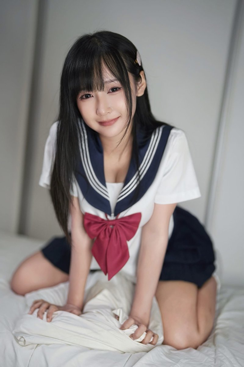 เล่น X ต้องโพสเซอร์วิสแบบนี้ใช่ไหมคะ 🙃 ?

มินตันหัดเล่น X แบบจริงจังค่ะ ขอฝากเนื้อฝากตัวด้วยนะคะ ~ 

#มินตัน #Mintonn17 #ทาสกระดาน